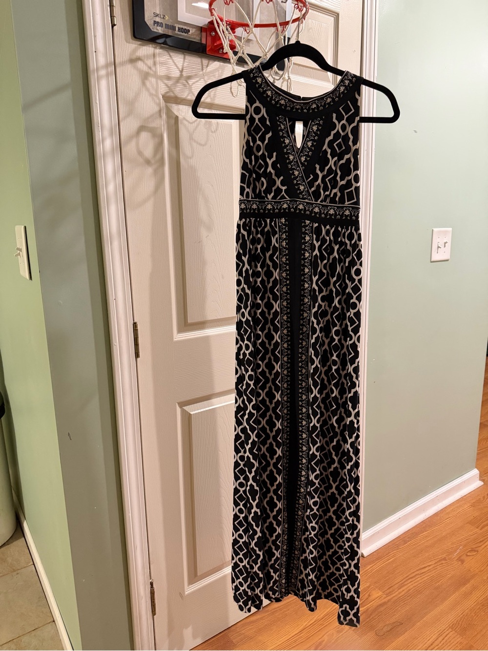 INC International Concepts Black and White Sleeveless Maxi Dress